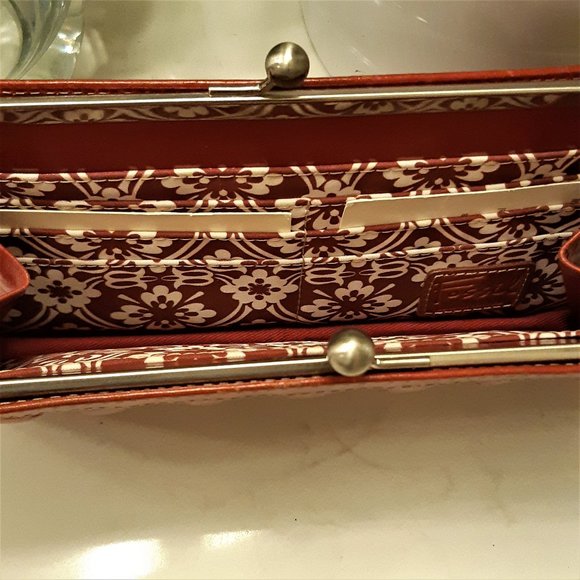 Wallet - Picture 2 of 3